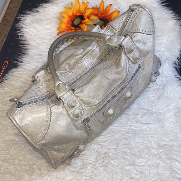 🌺 HP❤️💯 authentic balenciaga satchel 🌺 - Picture 6 of 15